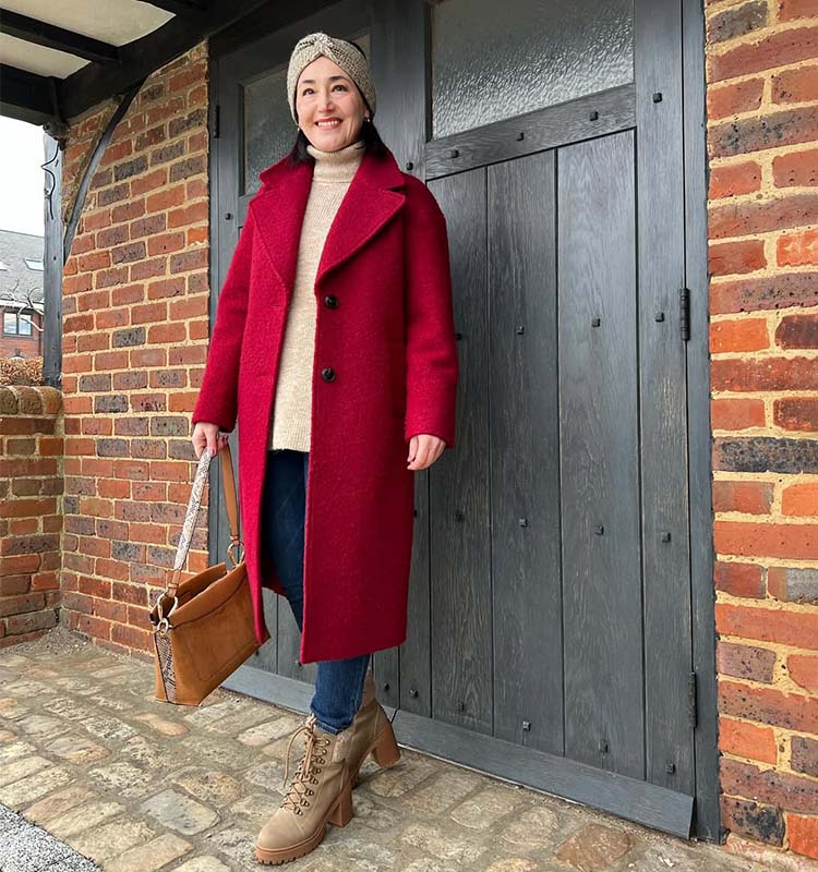 How to wear bright colors for winter